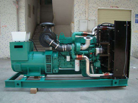 济宁1100kw康明斯柴油发电机组